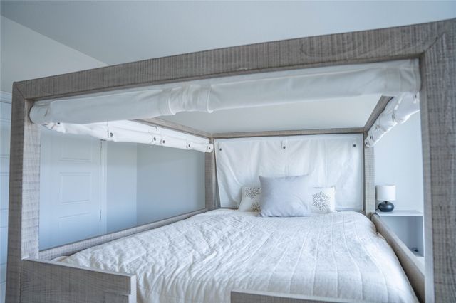 1005 Boyd Lane, Euless, TX 76040