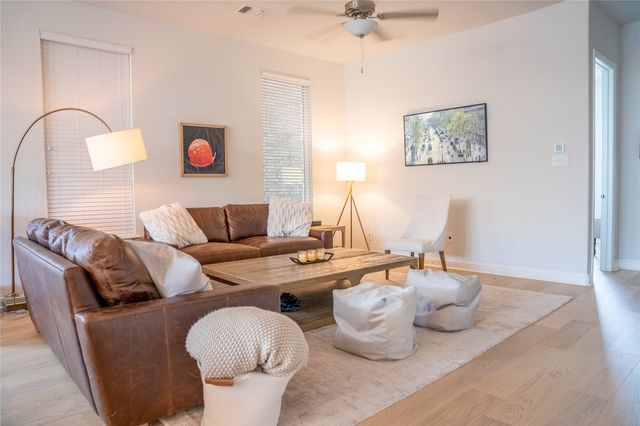 1005 Boyd Lane, Euless, TX 76040