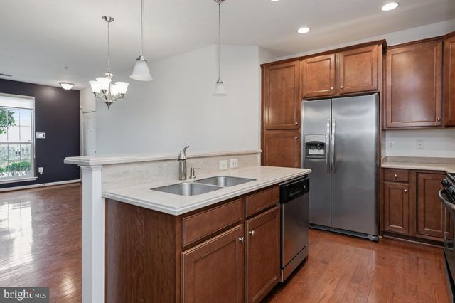 9431 STONEWALL RD, Manassas, VA 20110