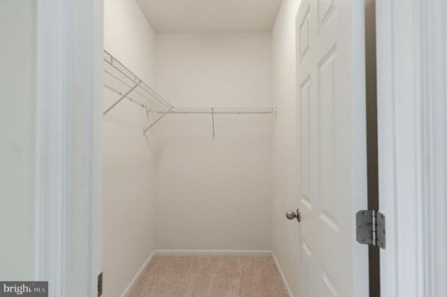 9431 STONEWALL RD, Manassas, VA 20110