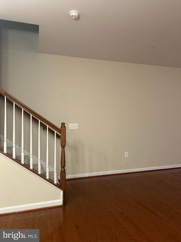 9431 STONEWALL RD, Manassas, VA 20110