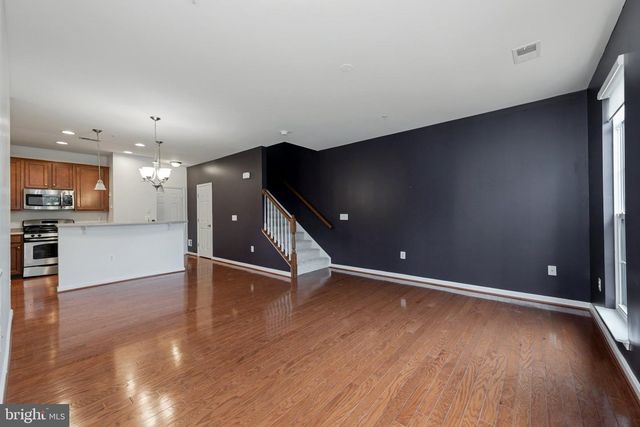 9431 STONEWALL RD, Manassas, VA 20110