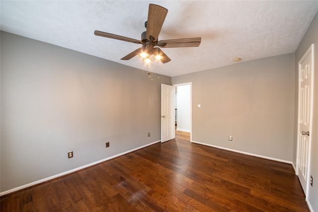 2502 Lake Gardens Court, Kingwood, TX 77339