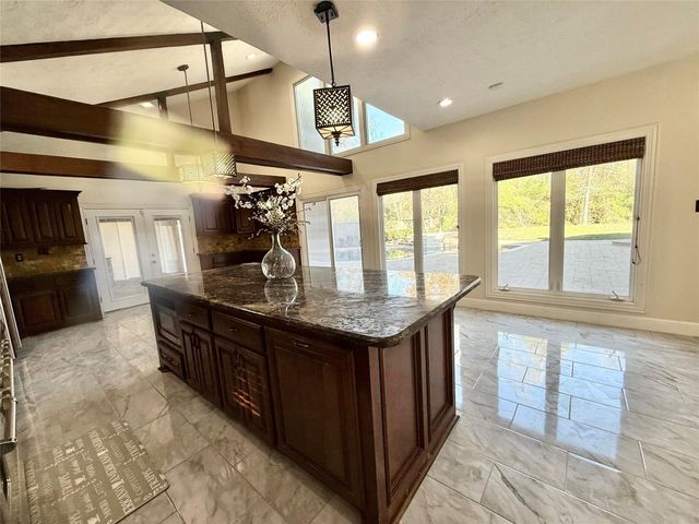 2502 Lake Gardens Court, Kingwood, TX 77339