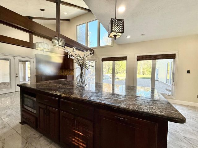 2502 Lake Gardens Court, Kingwood, TX 77339