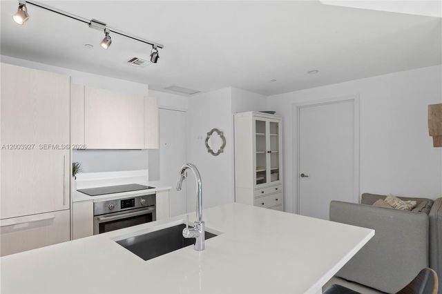 501 NE 31st St 605, Miami, FL 33137
