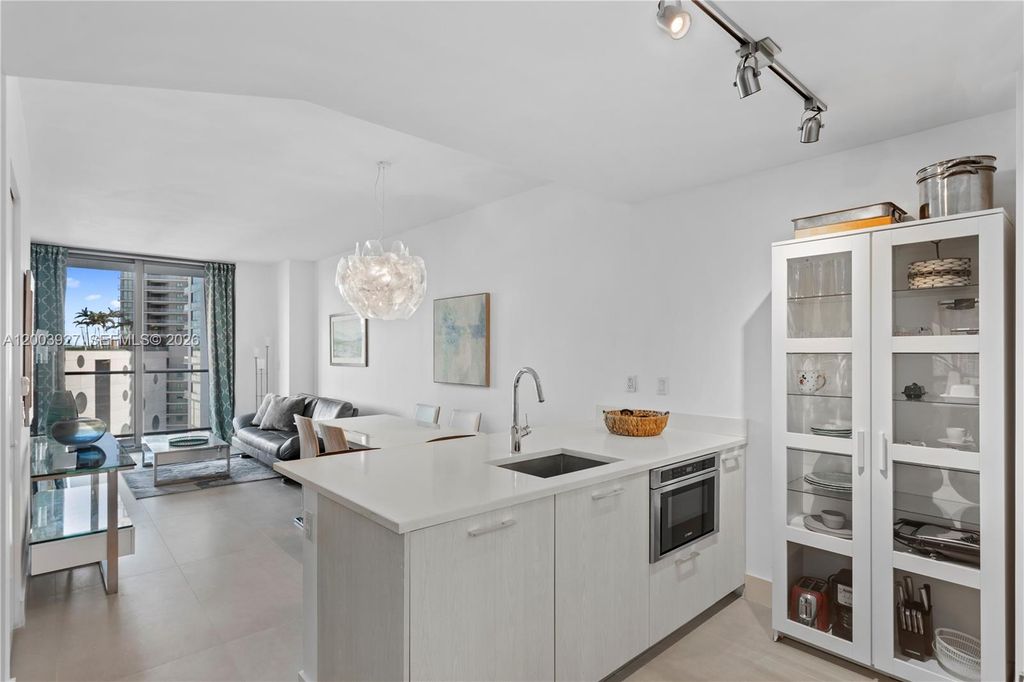 501 NE 31st St 605, Miami, FL 33137
