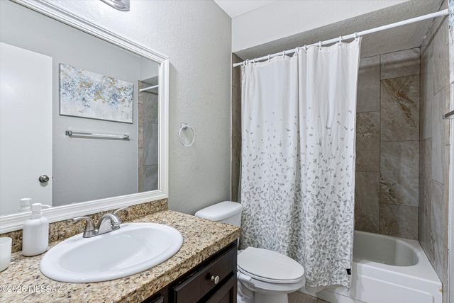 4700 N Woodside Drive, Tucson, AZ 85705