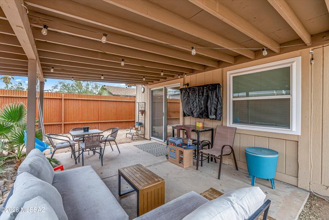 4700 N Woodside Drive, Tucson, AZ 85705
