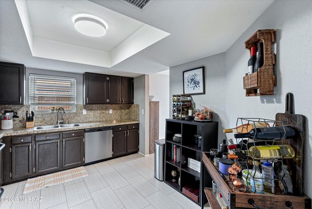 4700 N Woodside Drive, Tucson, AZ 85705
