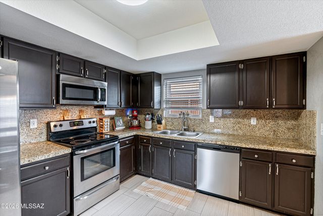 4700 N Woodside Drive, Tucson, AZ 85705