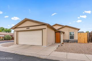 4700 N Woodside Drive, Tucson, AZ 85705