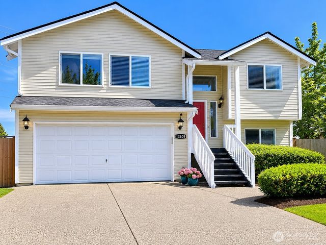 13609 46th Avenue SE, Snohomish, WA 98296