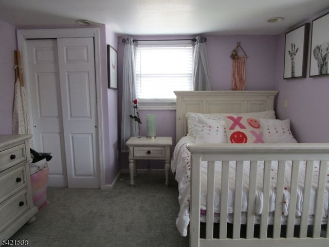 345 Redmont Rd, North Plainfield Boro, NJ 07063