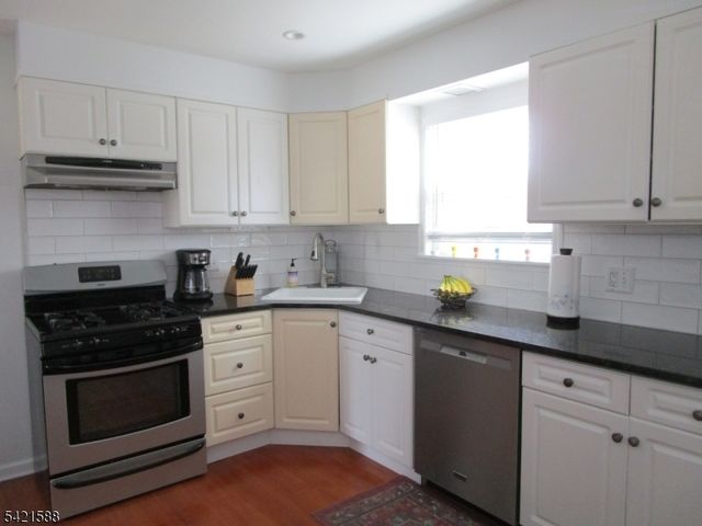 345 Redmont Rd, North Plainfield Boro, NJ 07063