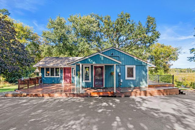4236 Rice Street, Shoreview, MN 55126