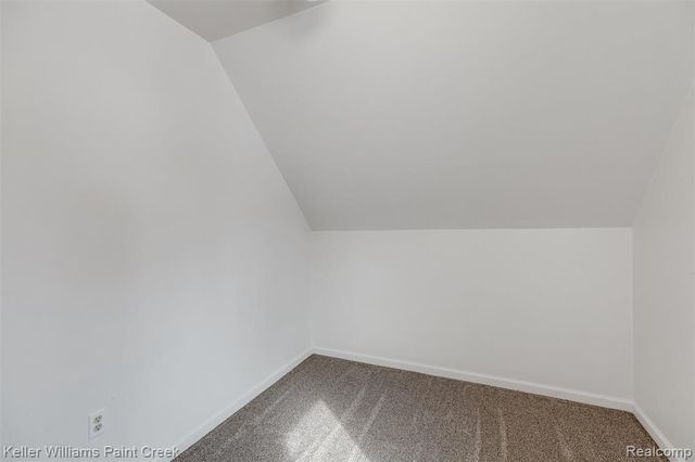 90 Mill Street, Lapeer, MI 48446