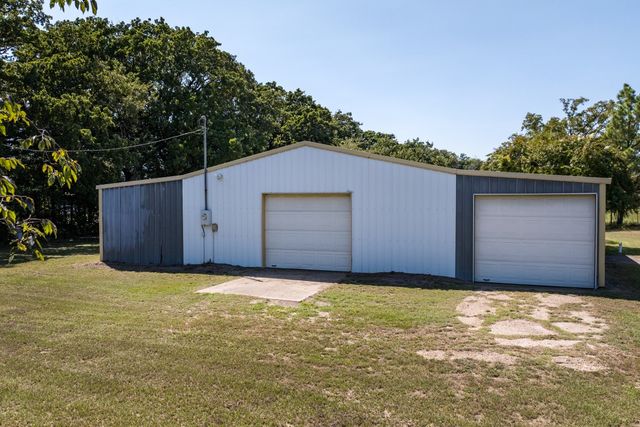 10124 County Road 4022, Kemp, TX 75143