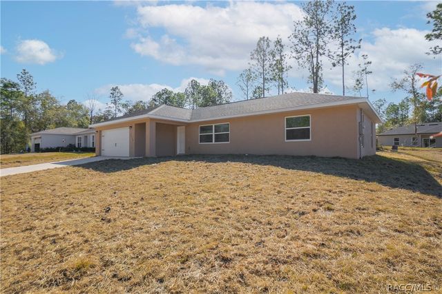 2438 W Vespero Street, Citrus Springs, FL 34433
