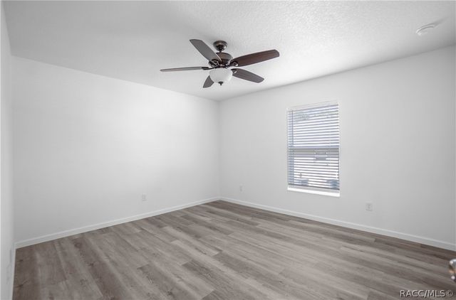 2438 W Vespero Street, Citrus Springs, FL 34433