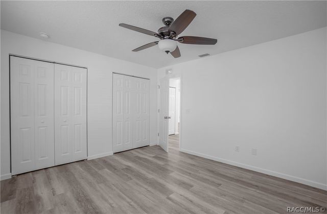 2438 W Vespero Street, Citrus Springs, FL 34433