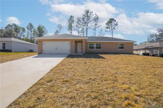 2438 W Vespero Street, Citrus Springs, FL 34433