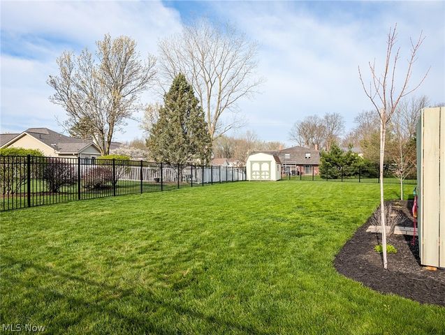 812 Joel Circle, Louisville, OH 44641