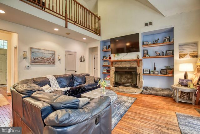 120 TWIN HARBOR RD, Reedville, VA 22539