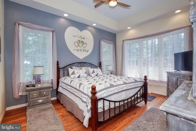 120 TWIN HARBOR RD, Reedville, VA 22539
