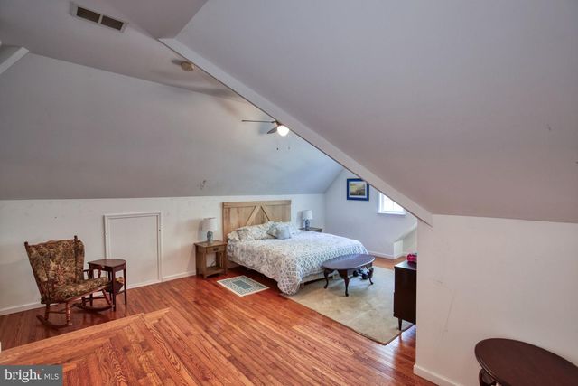 120 TWIN HARBOR RD, Reedville, VA 22539