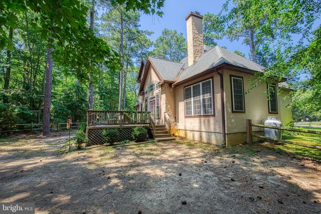 120 TWIN HARBOR RD, Reedville, VA 22539