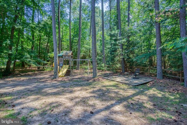 120 TWIN HARBOR RD, Reedville, VA 22539