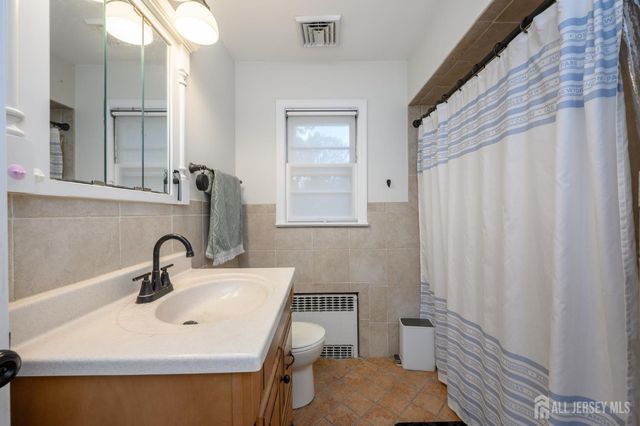 76 Main Street, Holmdel, NJ 07733
