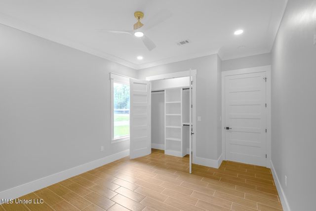 2100 Curcor Drive, Gulfport, MS 39507