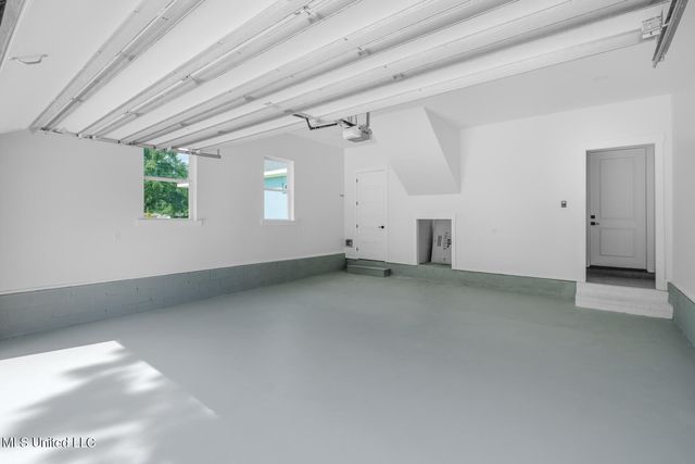 2100 Curcor Drive, Gulfport, MS 39507