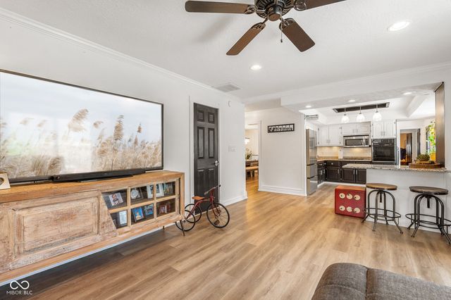 1834 Friendship Drive, Indianapolis, IN 46217