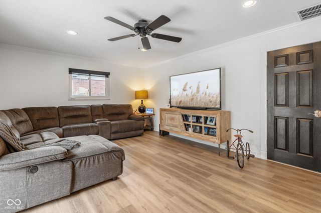 1834 Friendship Drive, Indianapolis, IN 46217