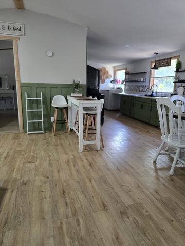 452 Christopher Drive, Bruceville, TX 76524