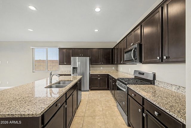 8343 W RUSHMORE Way, Florence, AZ 85132