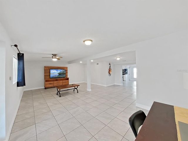 1155 7TH STREET N, Safety Harbor, FL 34695