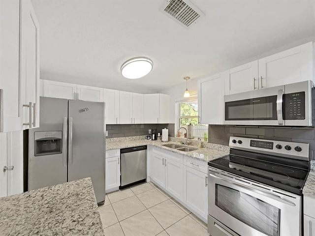 1155 7TH STREET N, Safety Harbor, FL 34695