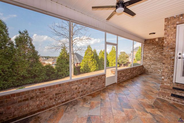 101 Falls Drive, Bonaire, GA 31005