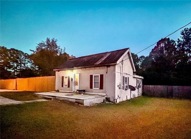 1919 Bethel NE Road, Conyers, GA 30012