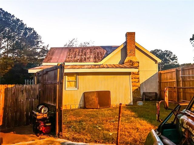 1919 Bethel NE Road, Conyers, GA 30012