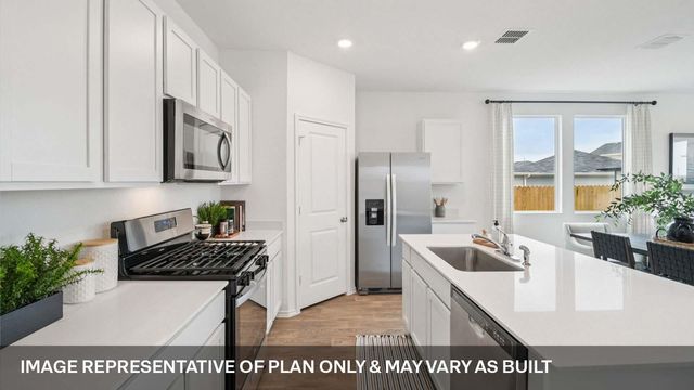 209 Constanza TRL, Bastrop, TX 78602