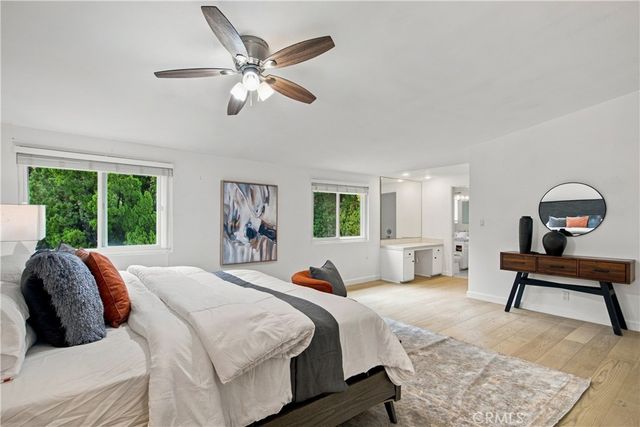 20164 Santa Rita, Woodland Hills, CA 91364