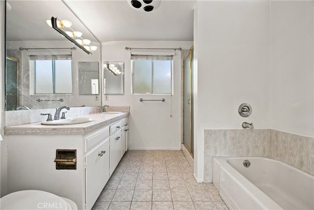 20164 Santa Rita, Woodland Hills, CA 91364