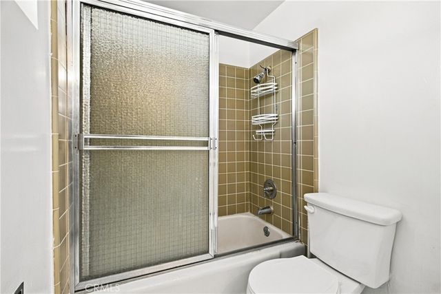 20164 Santa Rita, Woodland Hills, CA 91364