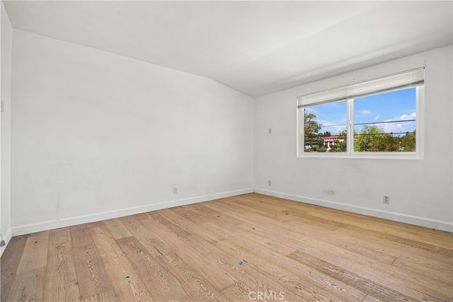 20164 Santa Rita, Woodland Hills, CA 91364