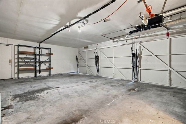 20164 Santa Rita, Woodland Hills, CA 91364